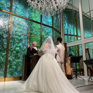 挙式ドレスとともに|785180さんの北山迎賓館/テイクアンドギヴ・ニーズウェディングの写真(2608799)