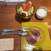 メイクしてる間にシェフから差し入れがありました。