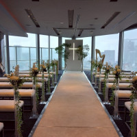 見学当時は雨が降っていました。