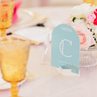 披露宴会場のテーブルの様子