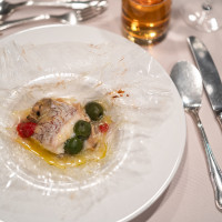 魚料理、ラッピングを開いたところ