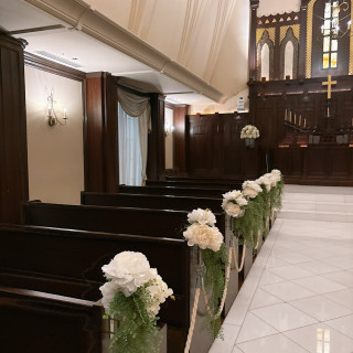 お花は生花になるようです