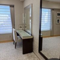 ブライズルームです。大きな窓がありました。