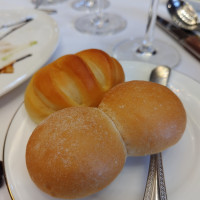 パン(食べ放題)