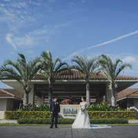 ホテルエントランス前