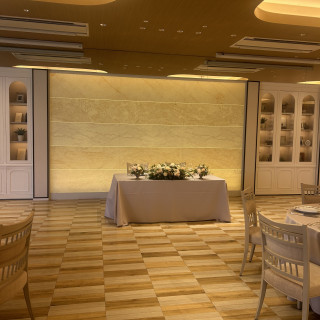 披露宴会場です、ライトアップ素敵です