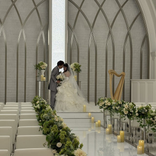 前撮りでも使ったが清潔感のある白がとても良かった！