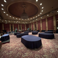 披露宴会場前日の様子