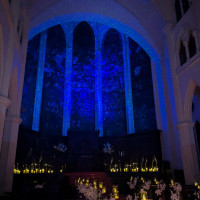 挙式会場　プラネタリウム＋バージンロード