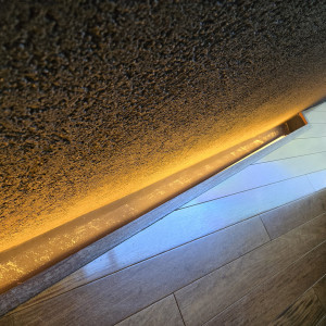 石壁への自然光|785463さんのMia Via(ミアヴィア)の写真(2613585)