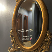 トイレの世界観がかわいい、貸切だから落書きもOK