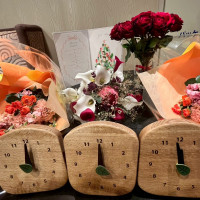 両親たちには三連時計をプレゼント