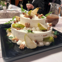 ドリップケーキの演出にもご対応いただきました。美味しかった！