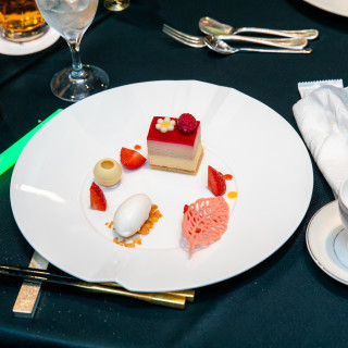 コースのデザートです。