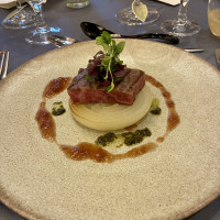 メインのステーキ