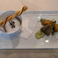 披露宴の料理のスープ