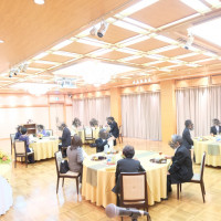 カーテンを閉めた若竹の間。