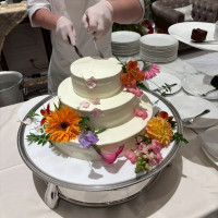 お任せのウエディングケーキ