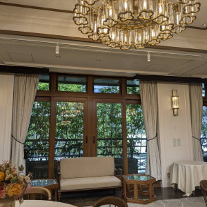 窓の外は緑が広がっています|785712さんのTHE KAWABUN NAGOYA(ザ・カワブン・ナゴヤ)の写真(2612752)