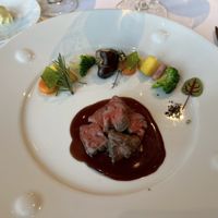 お肉料理(カット入り)
