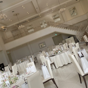 披露宴会場の階段|785755さんのララシャンス 太陽の丘の写真(2613103)