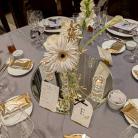 ゲストテーブル