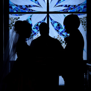 素敵なブルーのステンドグラス|785901さんのオークラ千葉ホテルの写真(2615020)