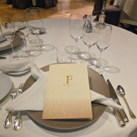 テーブルクロス