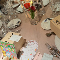 ゲストテーブル