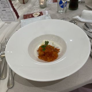 熱々石焼き芋とサーモン 色々たまごのソース