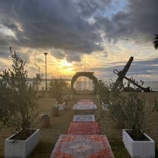 屋外での挙式会場です