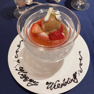 試食したデザート。