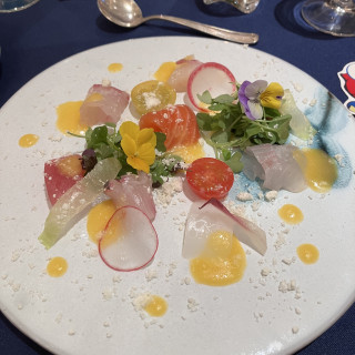 試食したカルパッチョ。