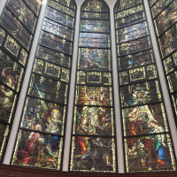 チャペルのステンドグラスがとても美しかったです。