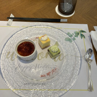 デザートプレートです。ブリュレが美味しかったです。