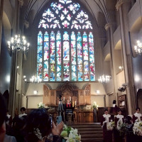 ステンドグラス、聖歌隊