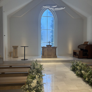 白と緑のコントラストがとても素敵です。