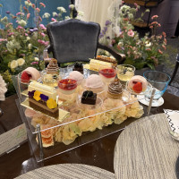 デザートビュッフェを再現してこの中から4つ頂きました。