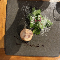 鶏肉
とても美味しい
サラダも美味しい