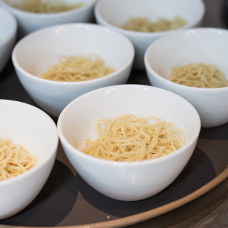 ラーメンビュッフェの麺