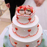 こだわりのウェディングオーダーケーキです