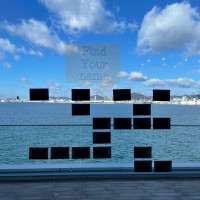 ロビーの窓から見える海