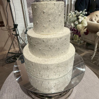 ケーキは思っている以上に豪華そうに見えて良かった