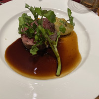 メインのお肉はおいしかったです