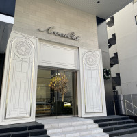 ビルに囲まれているので少し分かりづらいです…