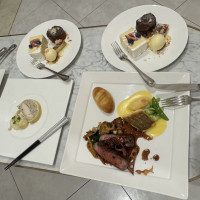 披露宴むすび後の食事