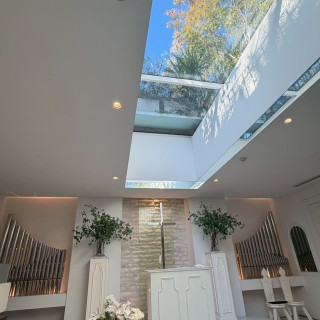 チャペルの光が入った雰囲気