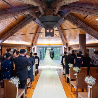 森彩の教会です。