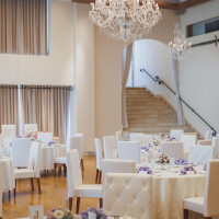 お色直しは大階段から入場しました