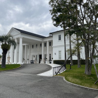 リゾート感がある外観です